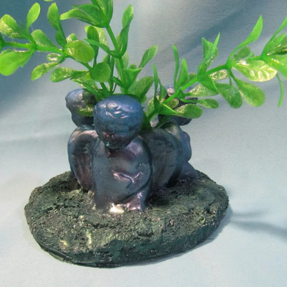 Aquarium Decoration - Blue Cherub Angels with Flowering Plant